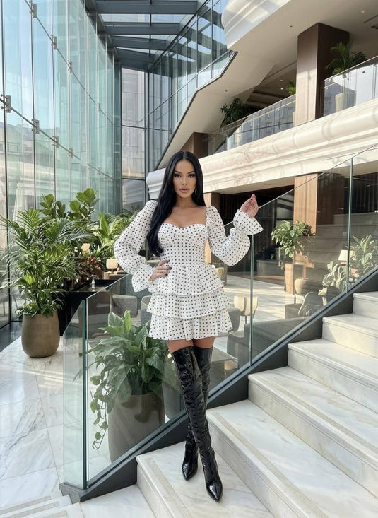 Full Likralı Tül Kumaş İçi Full Astarlı Göğüs Glop Detaylı Gizli Fermuarlı Volanlı Mini Elbise